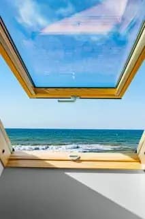 installation-pose-fenetre-de-toit-nantes-loire-atlantique